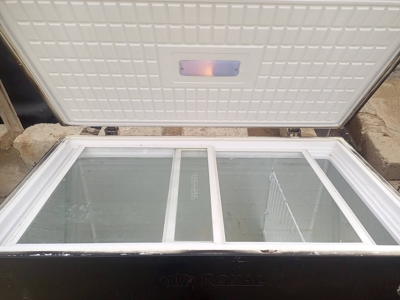 مجمد بس تفصل تشتغل وتفصل حيل نضيف سعر 50الف قفل ***********
