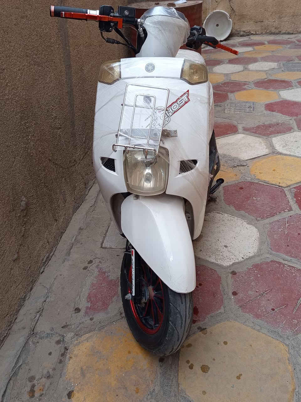 بوليسي صيني مكينتها ياباني ٢٠٢٤ دراجة حلوة بالمشي وتفيد بالشغل او تسجلها بلي  ونظيفه كلش السعر 550 رقم *********** حي المهندسين تابع للحي العامل قرب مدرسة الثبات او مدرسة ابن النديم
