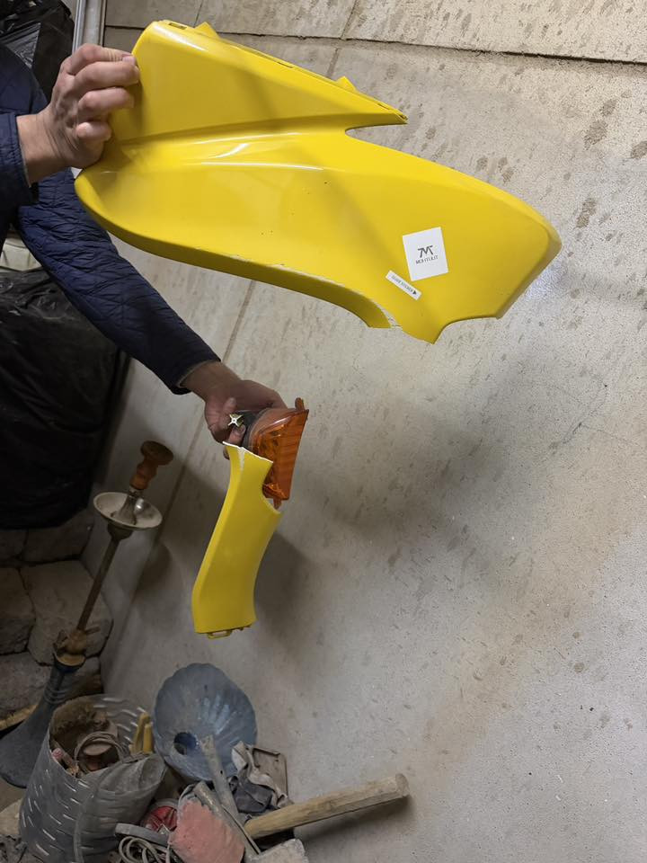 السلام عليكم شباب هل كفرات للبيع وبيهم هل قطع مكسرات سعرهم 175 ألف


**إذا كنت صاحب هذا الإعلان وتريد حذفه لأي سبب، رجاءا أرسل رسالة إلى الدعم الفني**