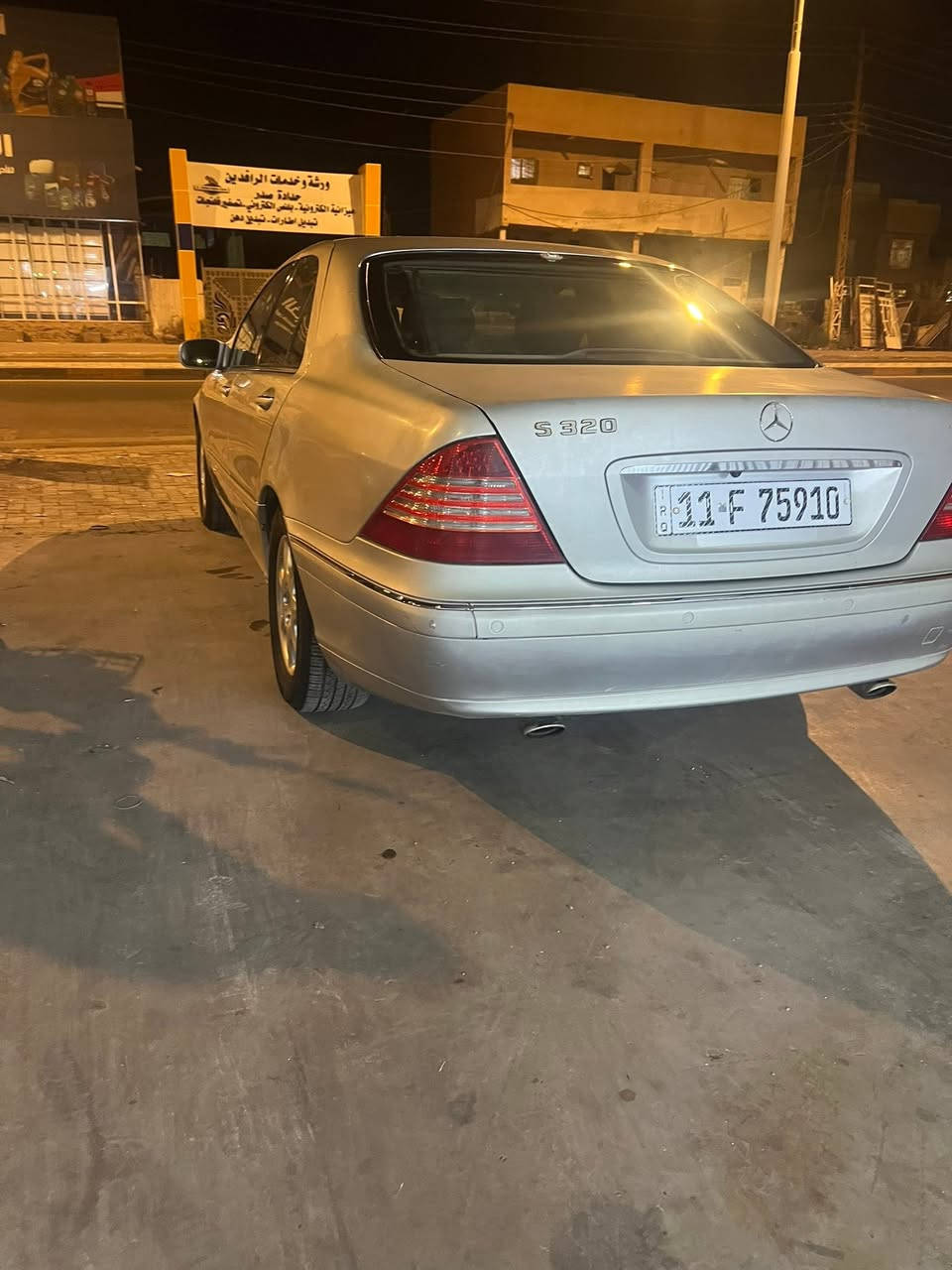 مارسيدس غواصه موديل 2001 بغداد رقم انكليزي جديد سياره ميكانيك جديد وجاهز مصبوغه عام بدون ضربه ويرادلها تلكيطات هسه جوبلسات اربعه جدد تبريد منظومه جديده سعرها 110 وبيها مجال بسيط مكاني بغداد الطارميه رقمي بي واتساب ***********
