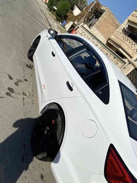 السلام عليكم
MG 5. 2025 رقم اربيل
السيارة فئة الاستندر 
الداخل أبيض 
فول تحكمات ستيرن
نظام سنتر لوك
ماشية 24 الف 
بيه طخه بارد جداً خفيفه بالجاملغ الامي ومصلحه 

الاضافات للسيارة .
زنون + كامرة خلفية اصلية + دوشمة مخمل.

السعر / 109$ وبيها مجال .
العنوان: بغداد / العامرية
للتواصل: *********** متواجد واتساب
