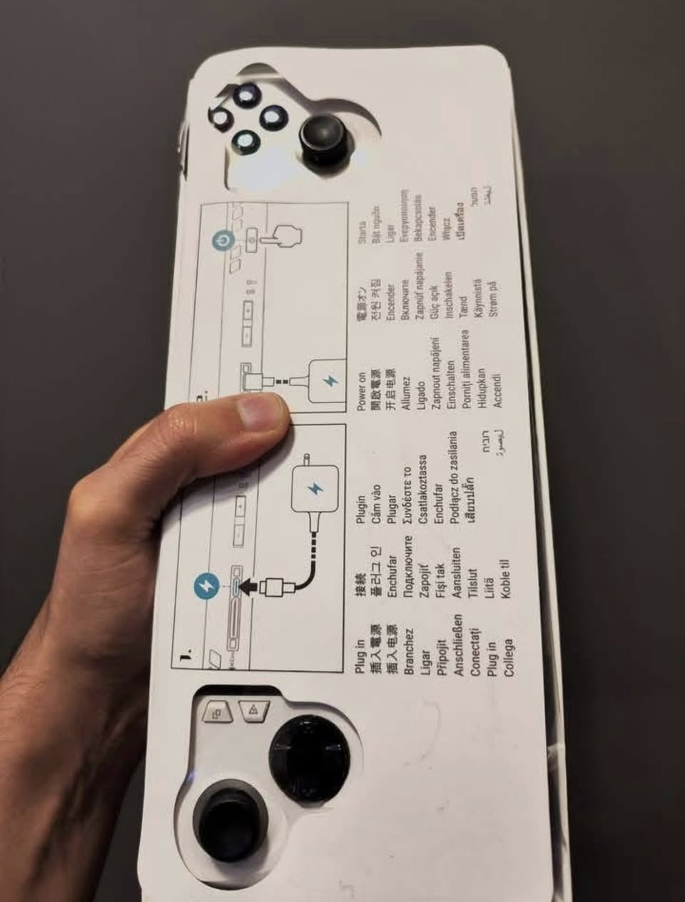 RC71L
• اللون: أبيض
• شاشة LCD: 7.0 بوصة FHD منحنية
•
• المعالج: AMD Z1
• وحدة التخزين: 512 جيجابايت PCIE G4 SSD
• محرك الأقراص الضوئية: لا يوجد محرك أقراص ضوئية
• ذاكرة الوصول العشوائي: 16 جيجابايت LPDDRS [مدمجة]
• الشبكة اللاسلكية: WIFIGE 11AX2*2_WW+BT
• منفذ USB: USB 3.2C
• نظام التشغيل: ويندوز 11 هوم
• لغة لوحة المفاتيح: بدون لوحة مفاتيح
• سلك الطاقة: معتمد من UL
• الملحقات: بطارية 4 خلايا 40 السعر 500       بغداد ***********
