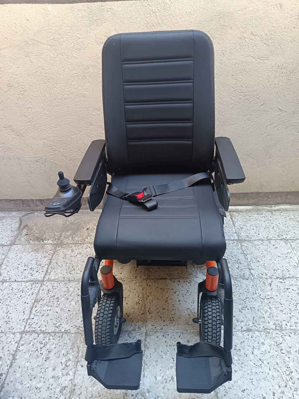 السلام عليكم
يوجد عربانة لذوي الاعاقة للبيع جديدة ما ماشية، عالفحص السعر 500
المكان : الجولان قرب مدرسة الخليج العربي ***********
***********
مكلف بالنشر
