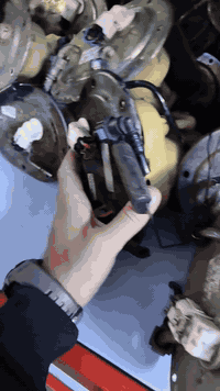 قواعد سبورتج امريكي جملة مفرد 
*********** عدد ٣٠سعر القطعة ٣٠الف جملة بيهن ٣صيني واكو جم قطعة مكسورة طوافتها.. لكط ب٤٠ العنوان الغزالية شارع مدير الامن
