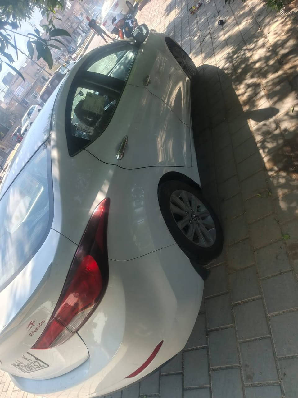 النترا للبيع موديل. 2015 خليجي محرك 1800 دوش سياره مكفوله كفاله عامه عدا تكحيل كارت بل باب الخلفي سياره مال بيت ماشيه شي قليل فول مواصفات عدا البصمه 
مكاني بغداد للاستفسار ***********
