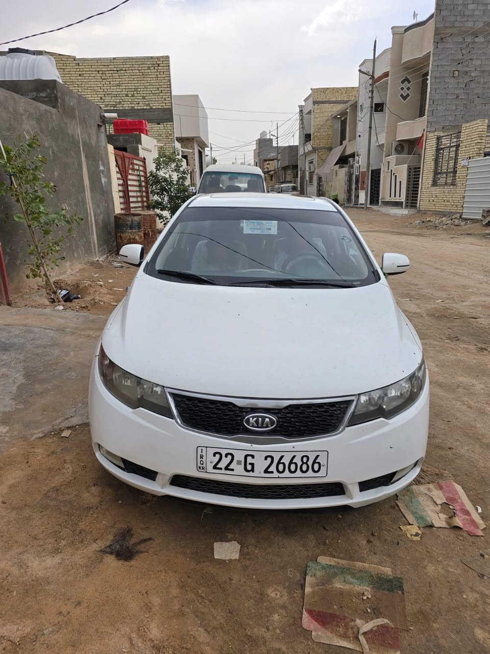 السلام عليكم
سيراتو ١٢
وارد خليجي 
سونار كدامك  
بدون دواخل
فول مواصفات بصمه فتحه تبريد تدفئه تخم تاير جديد مرايات شفط اي بي اسي  منضومه زنونه شاشه داخليه كامله مكمله رقم أربيل جديد 

سياره جاهزة
السعر 118$
المكان كربلاء 
***********
