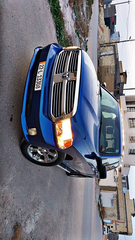 السلام عليكم ***********  *********** شباب عندي دوج رام كلاسك موديل ٢٠١٧ لون مميز محرك ٣٦٠٠ باب طويل بدي كصير ماشيه ١٥٣ الف محرك وكير كفاله وصدر جديد تخم تاير باتري جدد سياره مواصفاتها شاشه جبيره بصمه سويج نافذه خلفيه كهرباء  السياره جديده بيها فقط جاملغ امامي جهة السايق بدون دواخل للبيع فقط السعر ١٩٥ مكان السياره بغداد الدوره البعيثه بغداد, العراق
