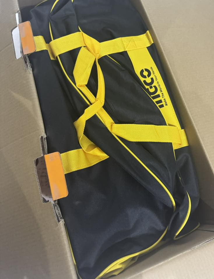 للبيع حفافه اصليه وجديده ممستخدمة ابدااا
***********
