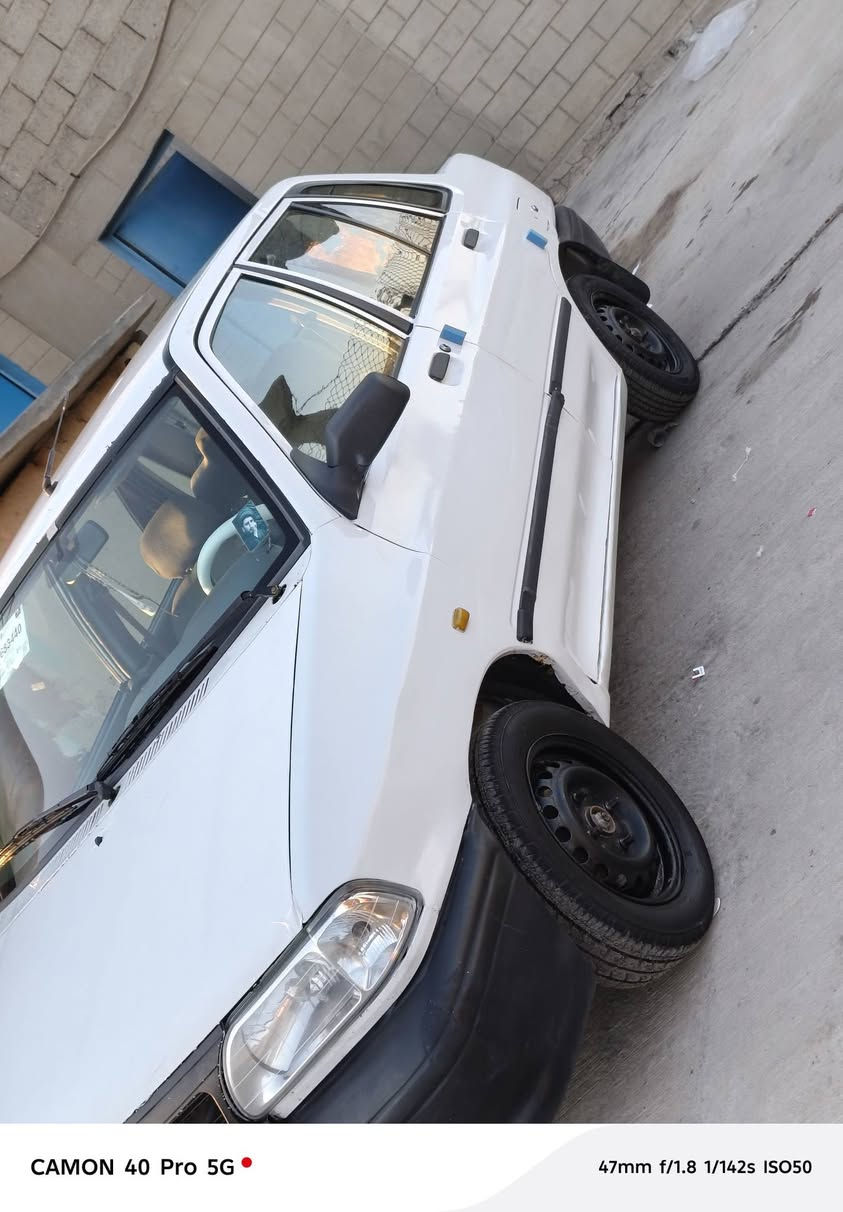 سايبه للبيع 2014  محرك كير تبريد حداديه خير من الله سعرها  35 بيها مجال قليل     واتساب ***********
