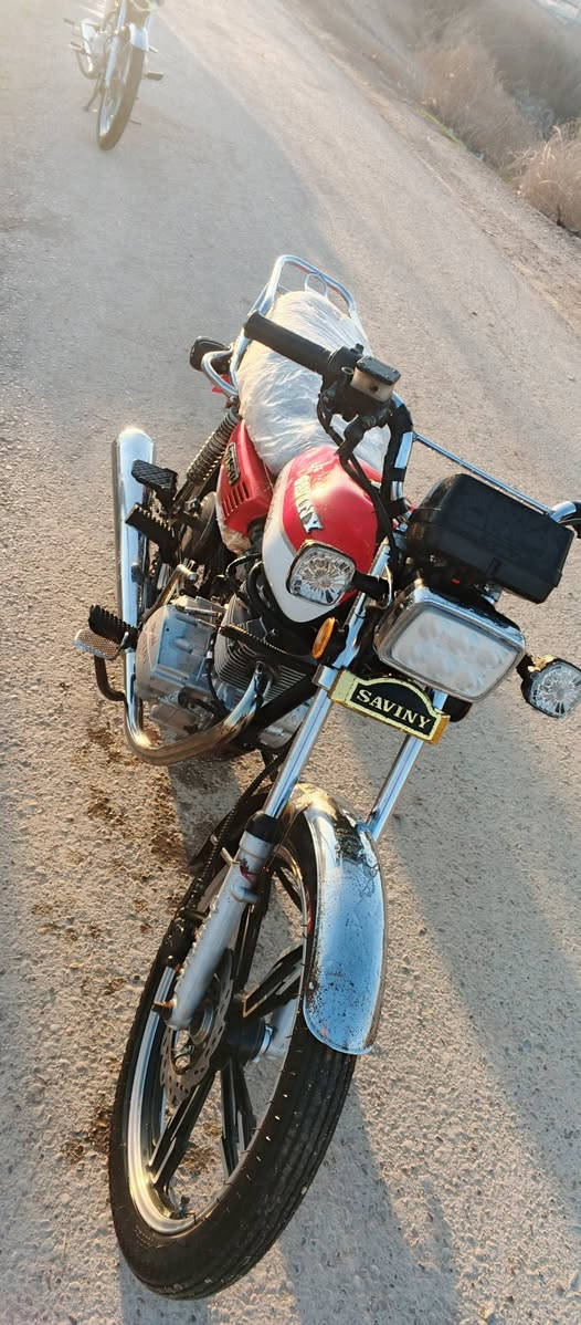 السلام عليكم درجه ايراني2020  سيفان5كير اوراق كامله 7ورقات  تروح ترقم كبل مال المعرض  محرك مكفول لا صوت لا بخار لا نضوح خير من الله كهربايات كامله لايت اشاير يمنه يسره سكن الدراجه نكره سلف خير من الله نعومه طسه تخبل نشاط فول الدراجه جاهزة من كل نواحي تخبل/السعر 425وبيه مجال /مكان بغداد جسر الفرنسي قرب فلكه حي النصر /رقمي /***********
