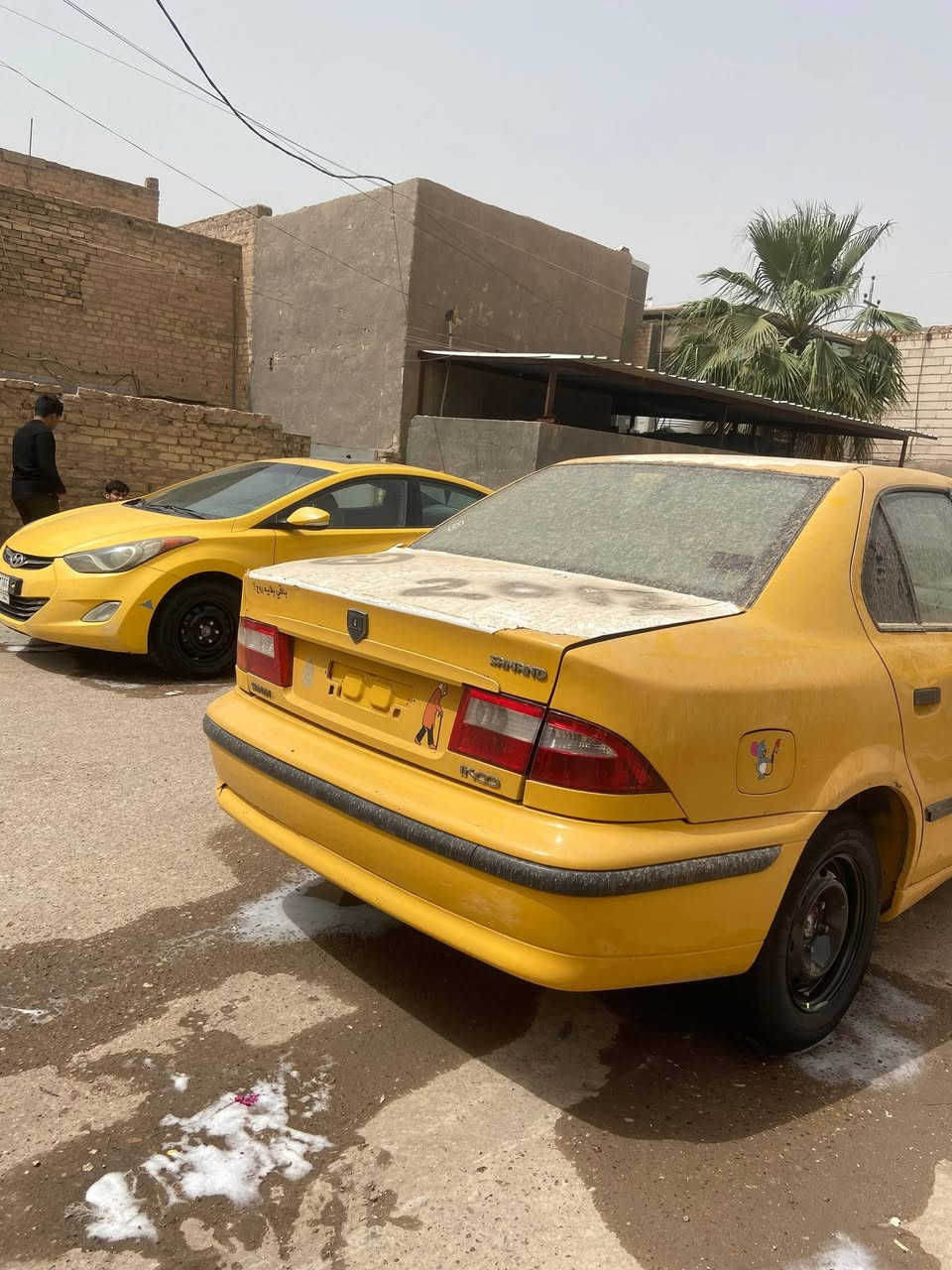 سلام عليكم سمند ١٢ رقم بغداد بيه ٣ مكانات صبغ السيارة مدوشمه عام ومبولشه عام كير فرنسي جديد ومكينه بيه بيه بخار مكانها بابل الاسكندريه عارضيه ب٢٥ وبيه مجال *********** و
