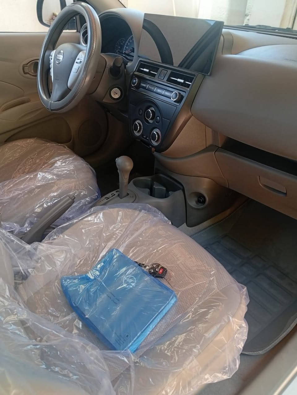 سلام عليكم نيسان صني هندي بليته زركه الشكل الجديد ٢٠٢٥ اخت الزيرو هزه وبراد سنتين سنويه ٣١ فول موصفات تحكمات شاشه ايباد رقم اربيل باسمي تحويل مباشر للاستفسار الاتصال على الرقم *********** أو *********** بي واتساب السعر١٣٢ $

