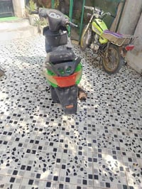 البيع. السعر 200.    07833735765