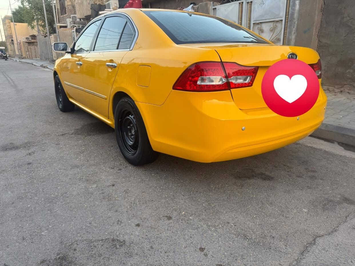 سلام عليكم كيه لوتز موديل 2008 سياره غاز فقط بلادي سياره كارتون انسى الصرف غاز بلادي لا تحوير ولا ملعوب بيها سياره بيها كصه جنظه رقم دياله تحويل ثاني يوم هزه جديده صار شعر هزيتها وين مايعجبك هزها وحول مشروع وطني سياره فول موصفات حداديه كير محرك تبريد تخم تاير كله جديد ماشيه ٢٤٠ الف عنوان واسط الكوت سعر ٨٠ بيها مجال ***********
