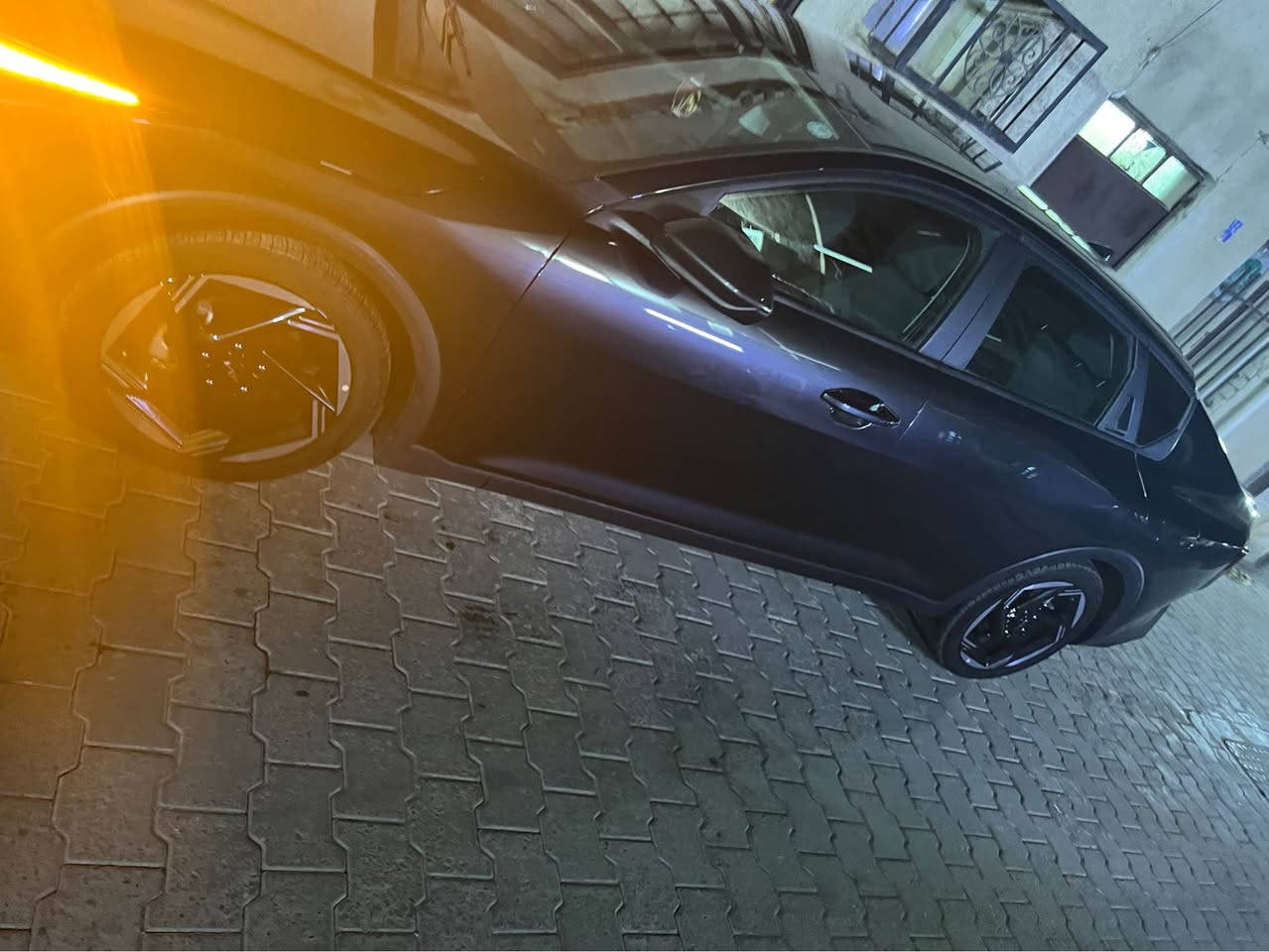 سلام عليكم كي فور فول عده فتحه اربيل بسمي ماشيه 20الف سياره بيه قطعه واحده جاملخ امامي بدون دواخل وخشم البنيد على كده تسجيل جديد تحويل مباشر السعر180العنوان الاعظميه الون زيتوني *********** بغداد, العراق
