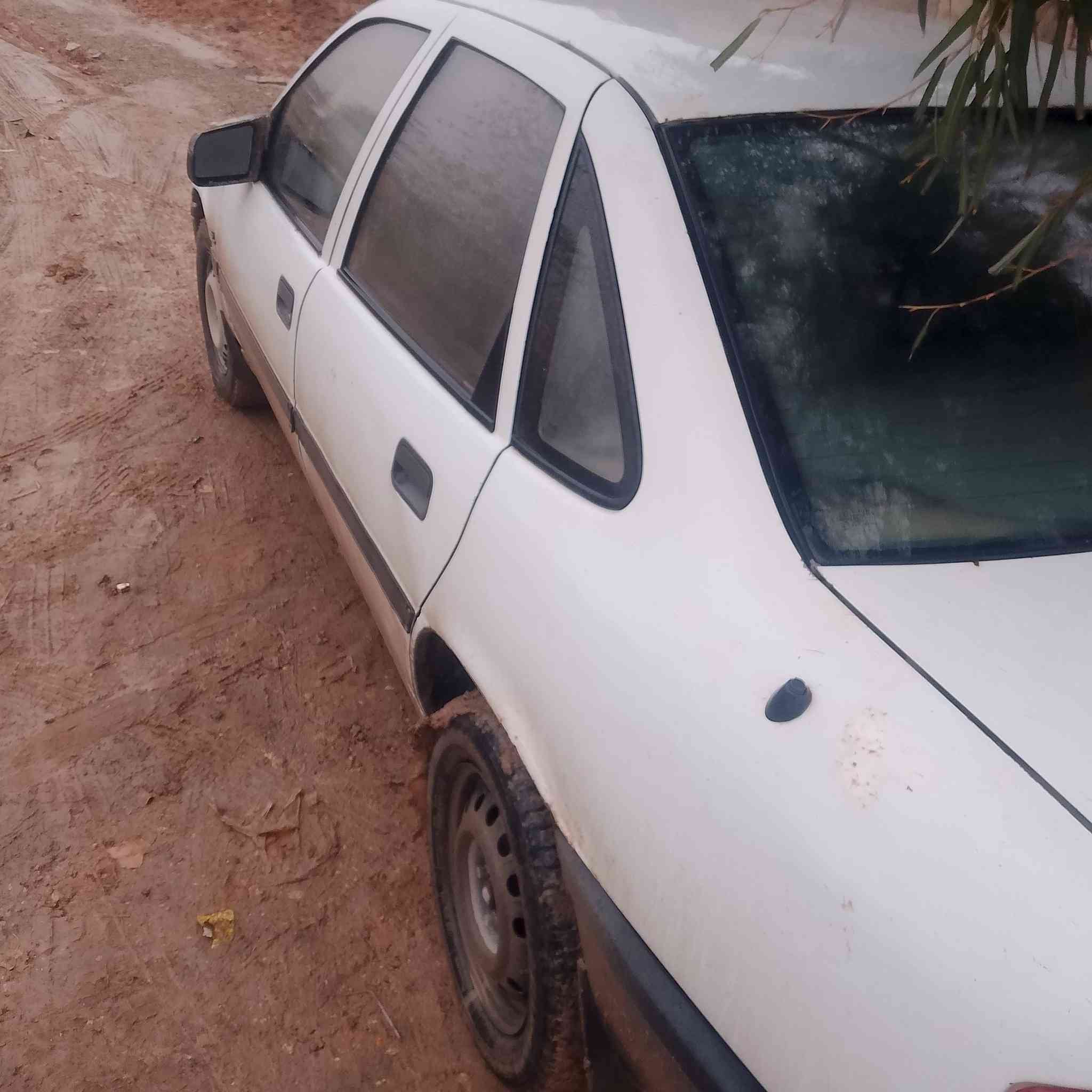 للبيع ‏.      ‪***********‬‏  ***********
