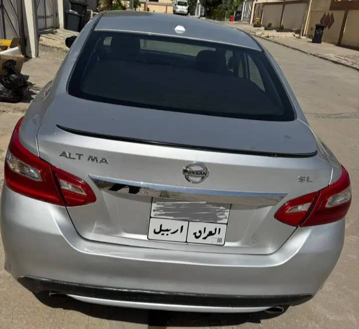 السلام عليكم 
نيسان التيما 
رقم اربيل
موديل 2017
مواصفات SL
كير محرك بشرط
ماشية 110 ميل
ضررها صفحة نفر مع قبغ 
صندوق  5 قطع جبم كبس ارباك بس برده
صور الحادث مرفق مع منشور 
مكان السيارة بردةرش
السعر 108 وبيها مجال اشوية
للتواصل خاص او 
اسيا ***********
كورك *********** اكر, نينوى
