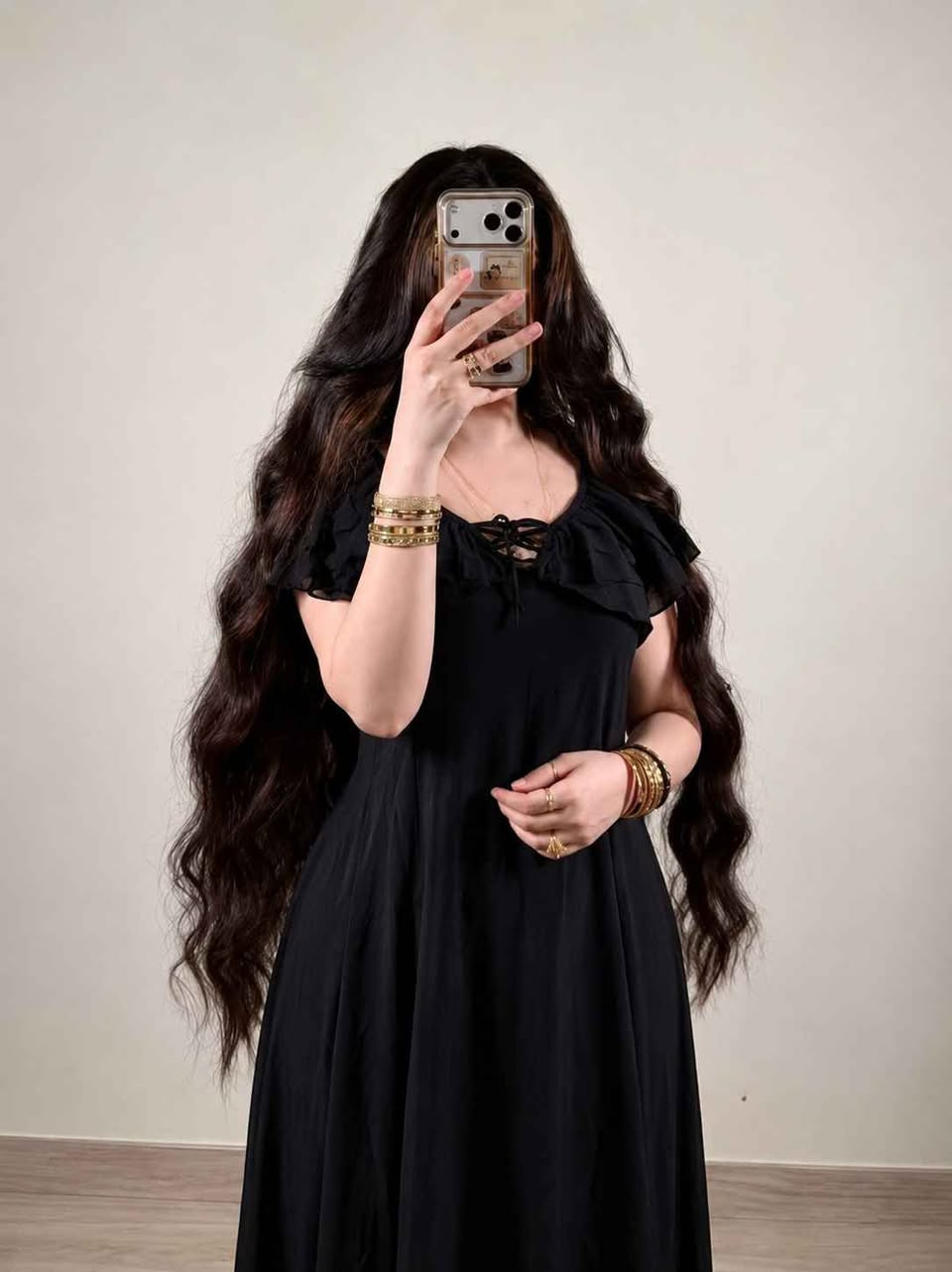 دشداشة بسواد فاحم ملكي 🖤🖤

تصميم ناعم ومرتب يبرز الأنوثة بذوق راقي 🖤
قماش خفيف ومريح بقصة انسيابية تجنن ❤️ 

القياسات / فري سايز تلبس من وزن 50 الى 80 كيلو ✔️ الفلوجة, الأنبار


**إذا كنت صاحب هذا الإعلان وتريد حذفه لأي سبب، رجاءا أرسل رسالة إلى الدعم الفني**