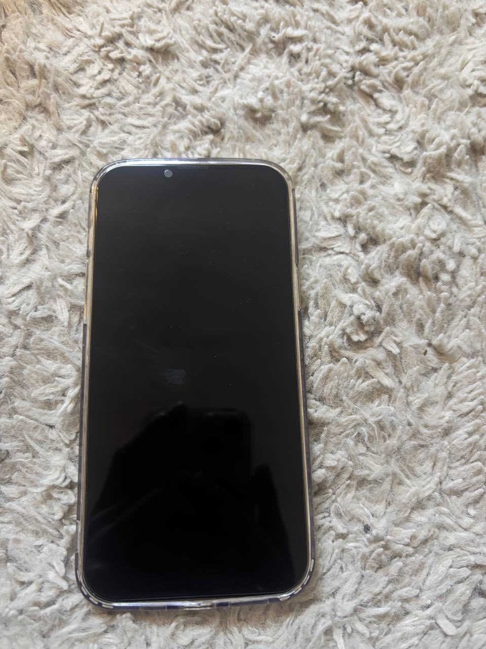 13 برو ماكس للبيع 

ذاكرة 128 تك سيم ما مبدل بيه اي شي بطارية 96 نظافة 100‎%‎نموذج M 

سعر 680
***********
