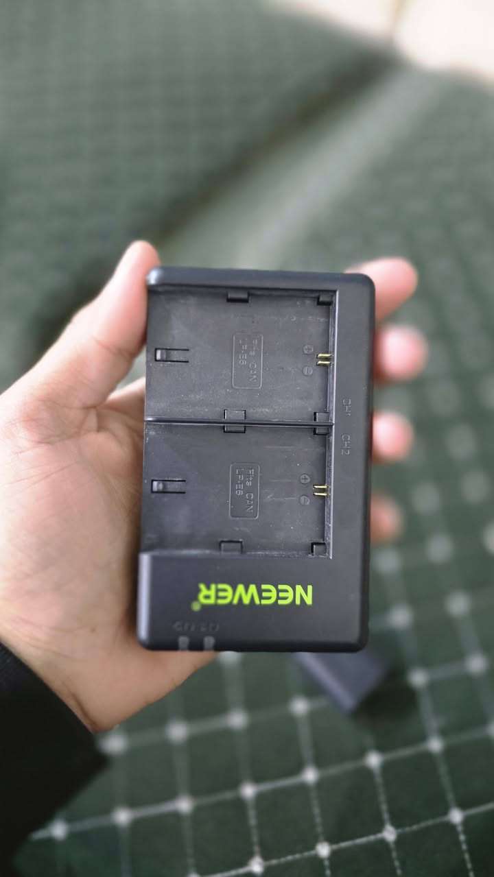 بطاريات كانون اصليات جديد
دبل بطاريه مع شاحن الاصلي مالتهن
يرهمن 5d iii والiiii وال7d

كلهن فقط ب٥٠الف والتوصيل مجاني...


**إذا كنت صاحب هذا الإعلان وتريد حذفه لأي سبب، رجاءا أرسل رسالة إلى الدعم الفني**