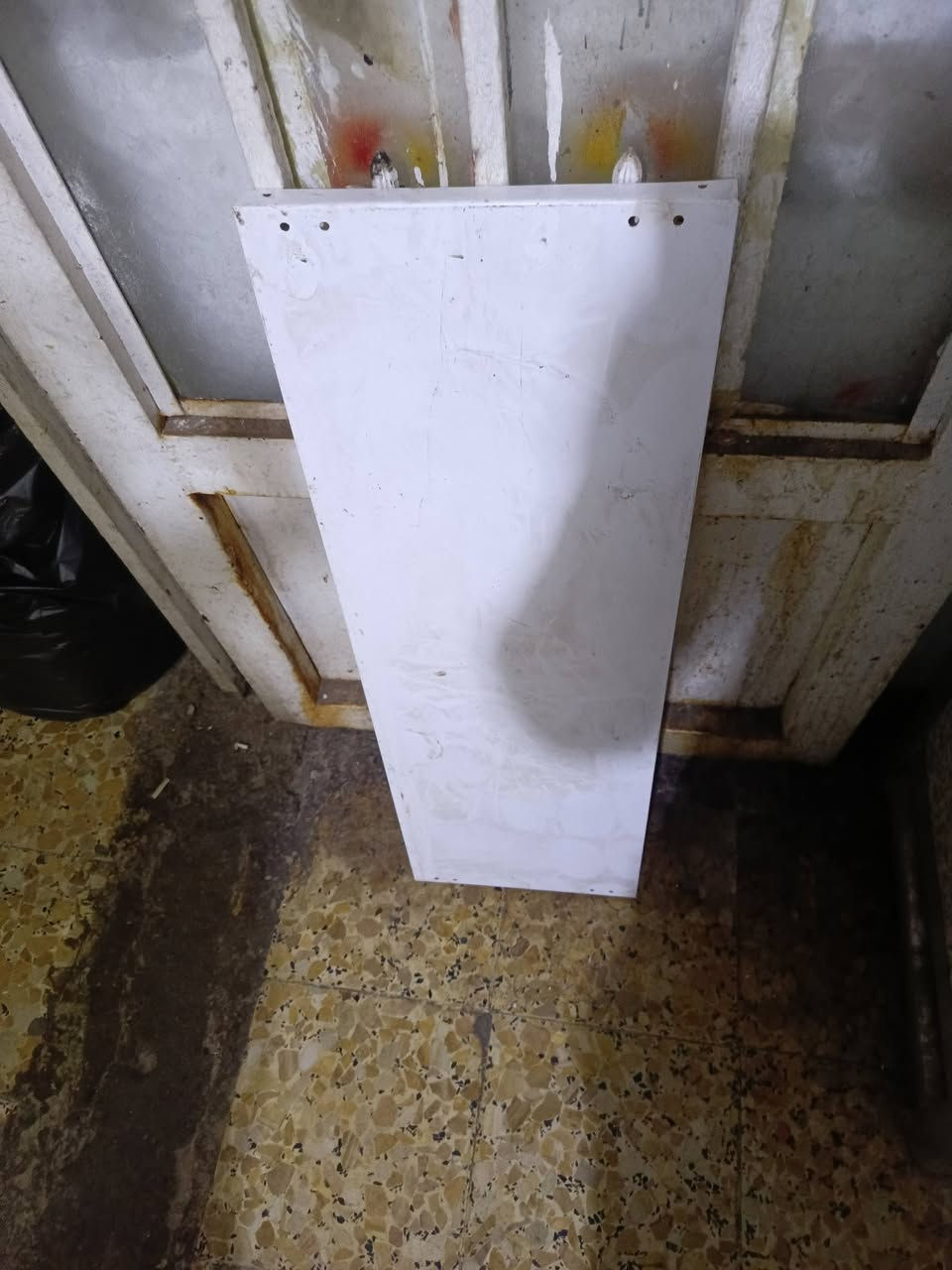 للبيع....
عربانه ورفوف اني بالنجف حي النصر للتواصل اتصل على الرقم ***********
