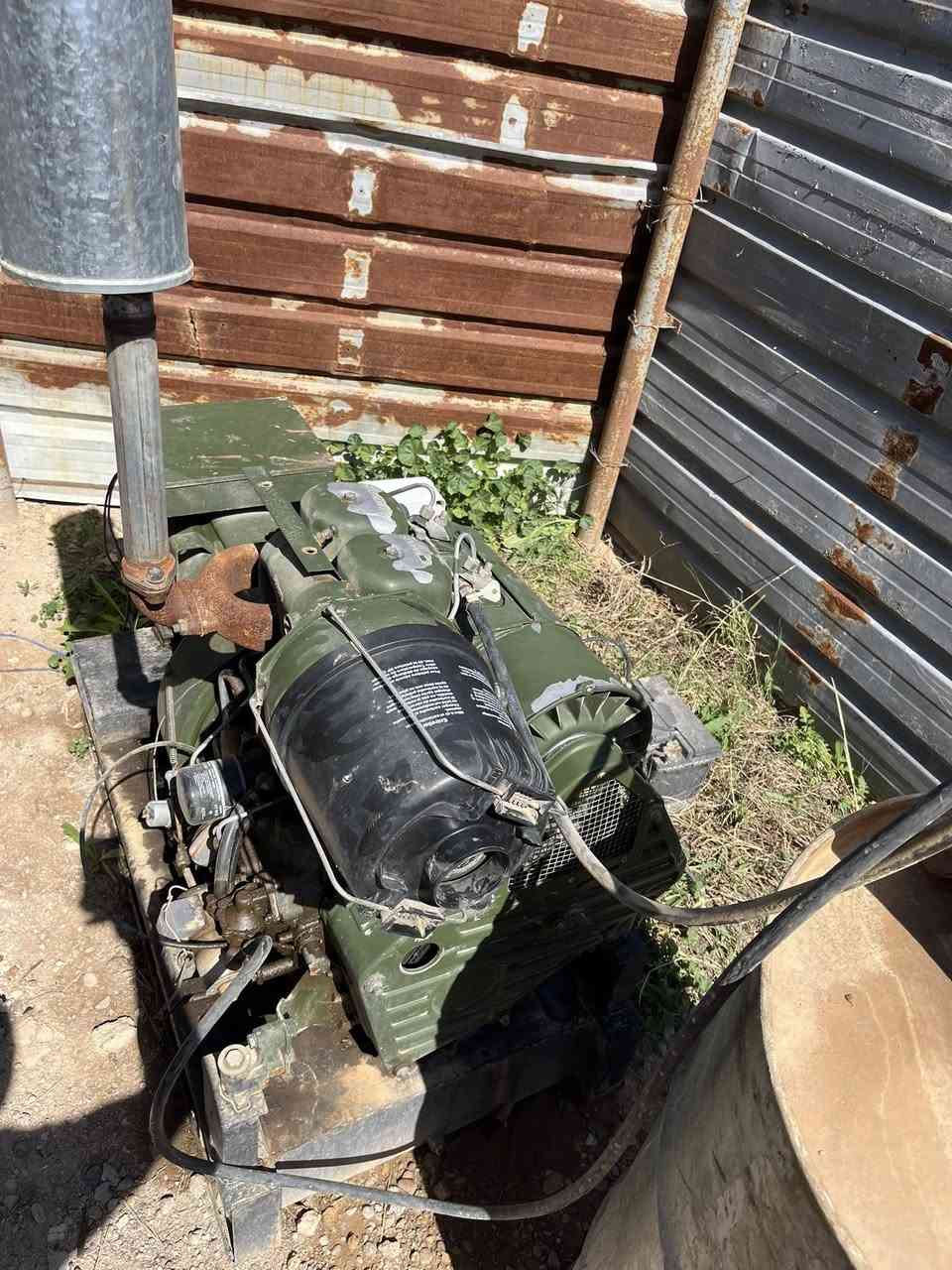 السلام عليكم 
دويس الماني 912
طبك شركة دينمو ستانفورحجم 15كيفي سنكل فيز 
لاصرف والابخار عنوان تكريت الزلايه 
سعر 24بي مجال بصيط 
***********
