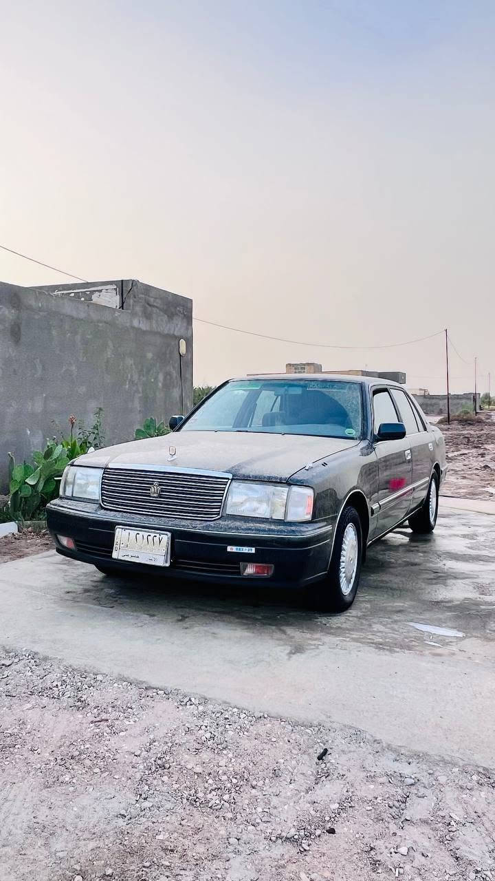 السلام عليكم راس الثور تكم سعودي موديل ١٩٩٦
سياره مكفوله كفاله عامه كص ونقل ولعيب شرعي مكينه وكير ٣٠٠٠ بطل اسود توهن شادهن تحويره كامله تبريد ثلج تخم تاير توه حداديه جديده امامي وخلفي رقم انبار سنويه مجدده تحويل مباشر سياره مال جناي فقط السعر ٩٣ رقم الهاتف ***********
