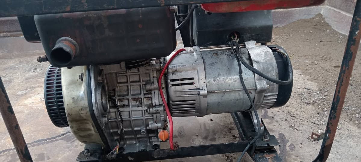 مولده كاما للبيع شرط لانفق ولاصرف شرط شغاله كلشي مابيها الشراي يتصل
***********
***********
