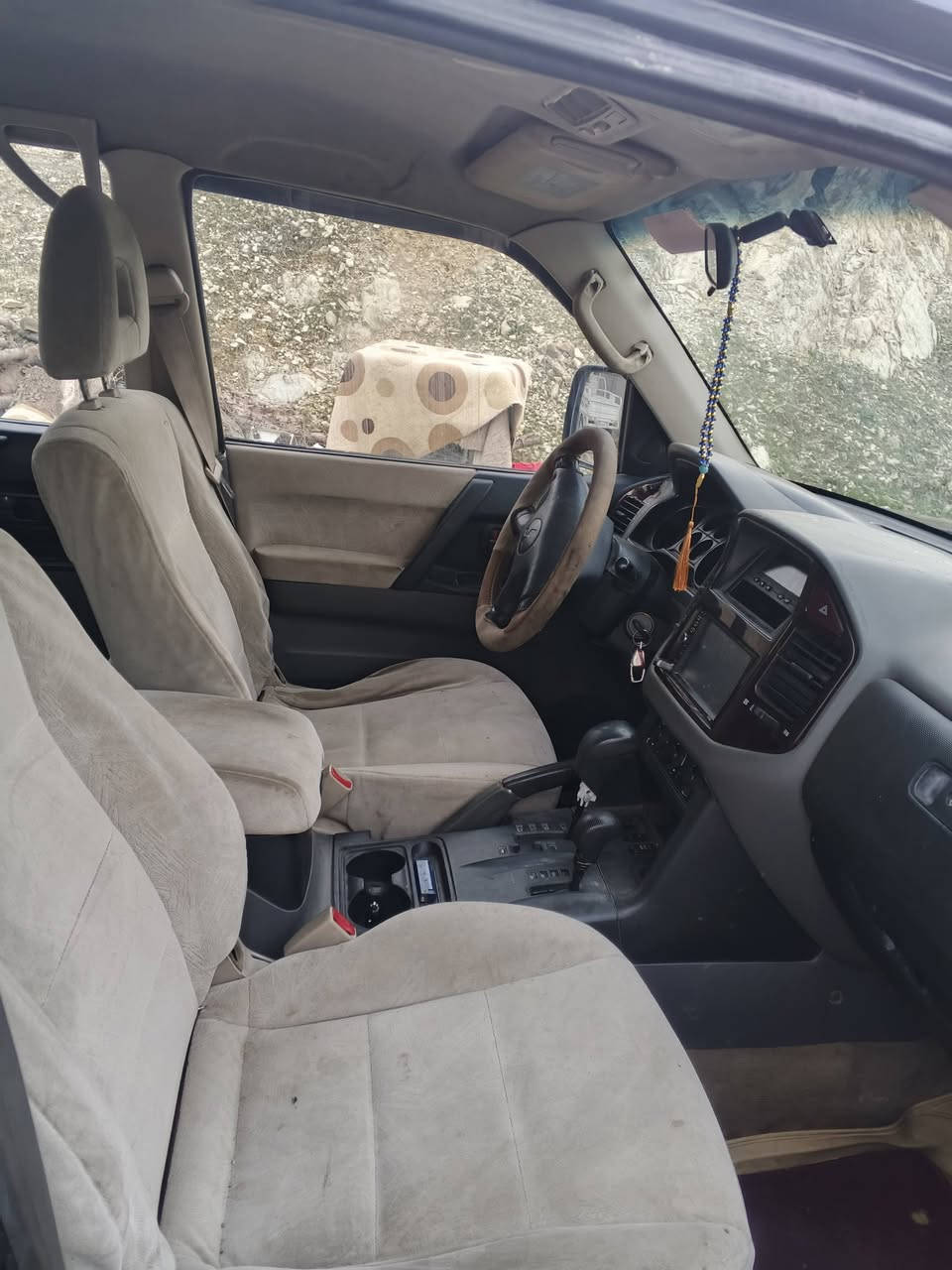 باجيرو مديل 2001 محرك بطه 2500ديلكو رقم جديد بأسمي هزه  جديده ***********
