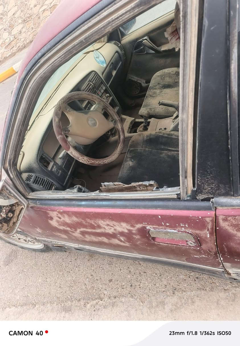 اوبل موديل ١٩٩٣ سياره محرك كير جديده سياره مزاد معامله كامله بس تروح تسوي هزه وتستلم ارقام سياره تحتاج صبغ مكان سياره رمادي استفسار ***********
