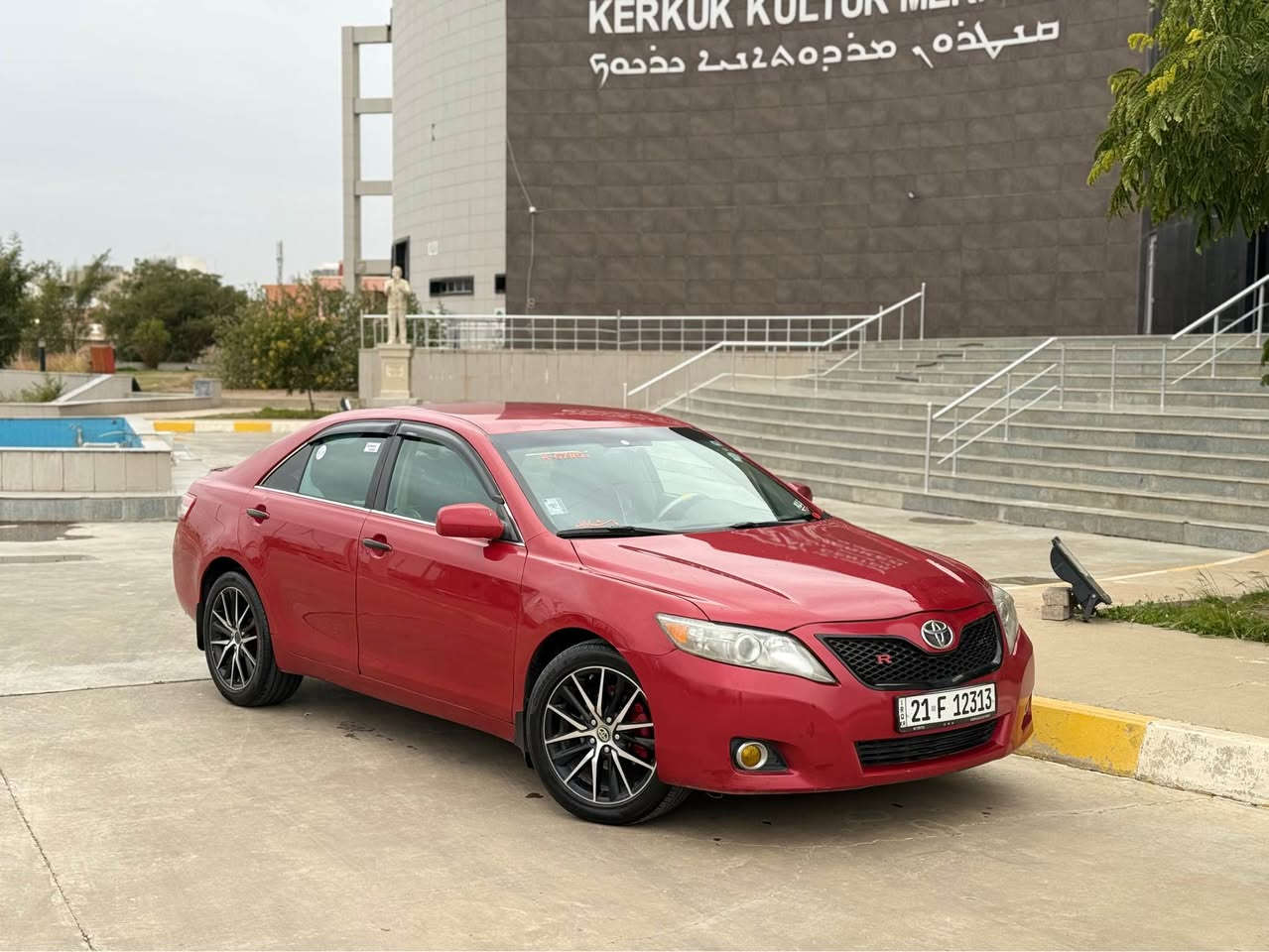 كامري موديل 2011  ( امريكي )

سعرا  106 مجال قليل
مكان كركوك داخل المدينة

بيه فقط بنيد صبغ و مكانين قليل تعديل بارد بي 
محرك حجم 2.5  بدون صوت و بخار و صرف

سنوية رقم هزة جديد / شرط تحويل و وكالة

بس ابيع لا مراوس و لا مراوس

اسيا  ***********
كورك  *********** كركوك, العراق
