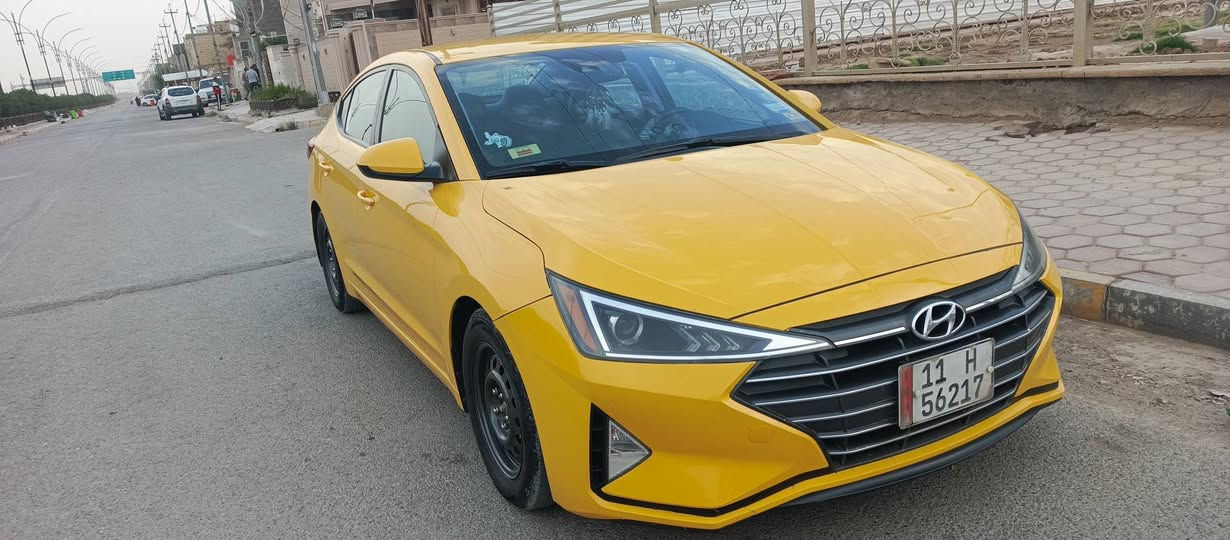 سلام عليكم انتره 20 امريكي حادث امريكه بس لبيع او لمراوس بحدث محوره غاز مكينه وكير مكفولات السعر 135 بيه مجال ***********
