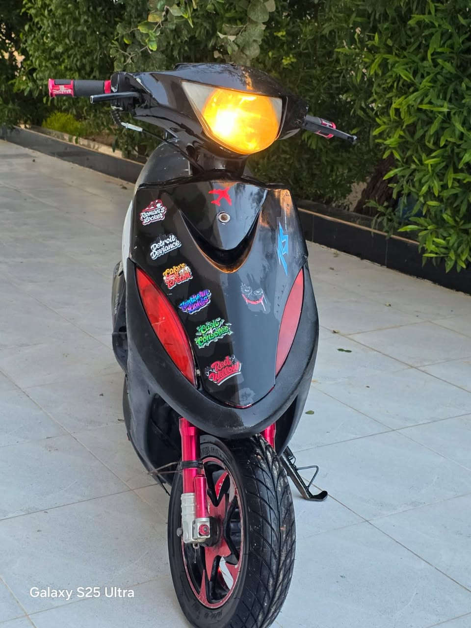 السلام عليكم                 ***********
ماكس عدله بلاديه 49مكينه مكفوله من كلشي 

كفراتها مختمه سلف وهندر شغاله الدرجه بيهه نقص فقط باتري للبيع أو مرواس مكان

 ديالئ الخالص فلكه مصطفئ جواد
