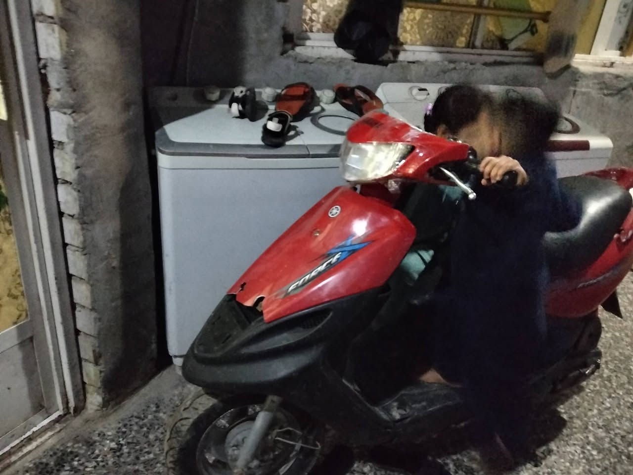 للبيع ماكس قجمه مكان بغداد الفضيليه رايديهه 200 وبيهه مجال  الاتصال ***********
