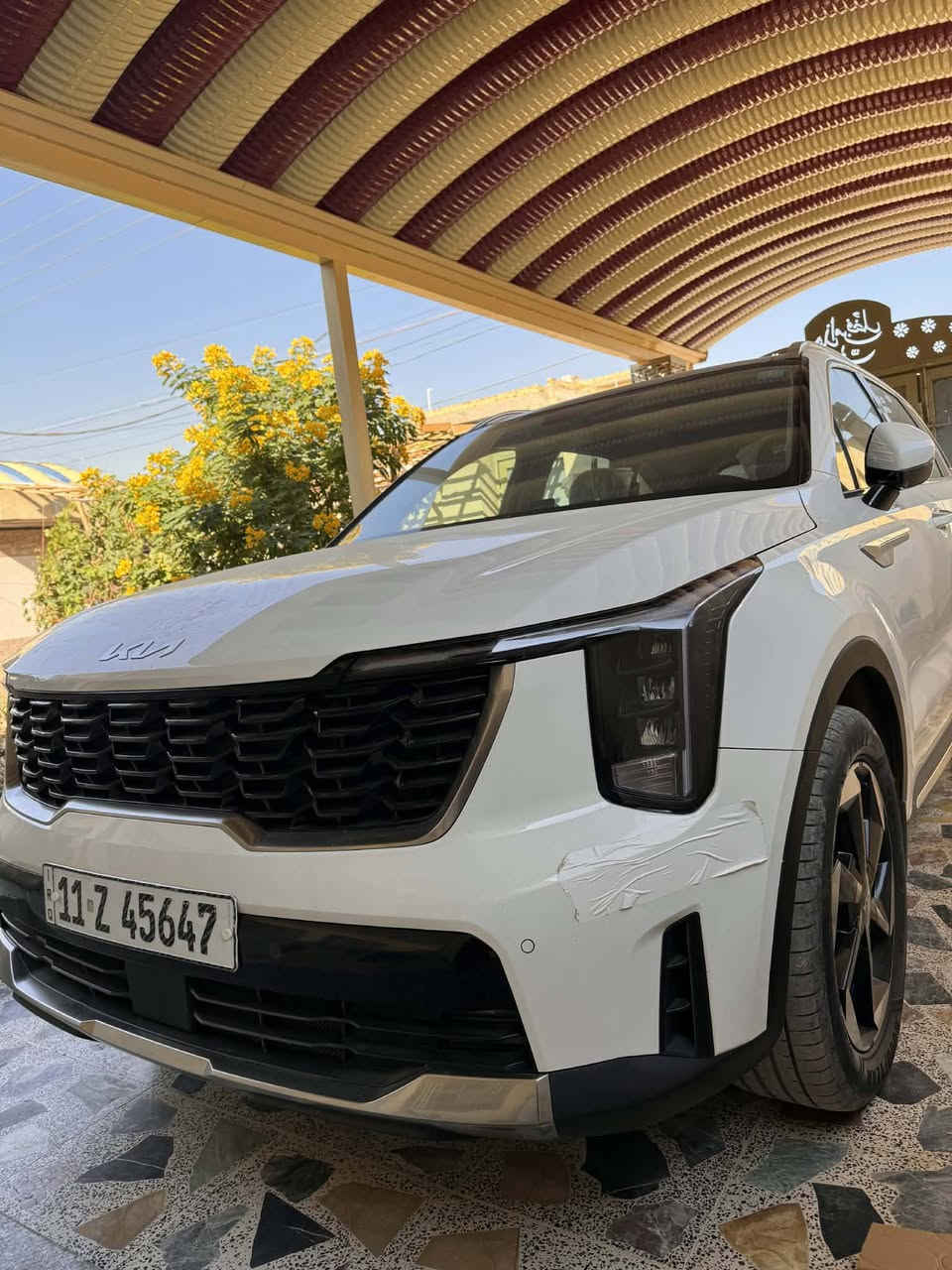 السلام عليكم سورنتو للبيع 2025 ضمان الدوليه
ماشيه 35الف   

ويل19  / ضمان الشركه الدوليه 

رقم بغداد مرقم وجاهز الدولي الجديد مداور ثاني يوم

مكفوله كفاله عامه من جكت البره

4 سلندر 7 راكب 3 قطع تبريد 

بنوراما 

جيبس / شاشه متصل / عداد اكتروني 

كشنات كهرباء / جنطه كهرباء  

تحكم استرين / مثبت سرعه 

شاحن وايرلس / لد نهاري + بلاجكتور خلفي / حساسات تايرات + دؤسات 

 / بصمه عدد 2 /
 باقي مواصفات معروفه
 تشغيل عن بعد 
عنواني العماره 
للاستفسار اتصال ع الرقم ***********
