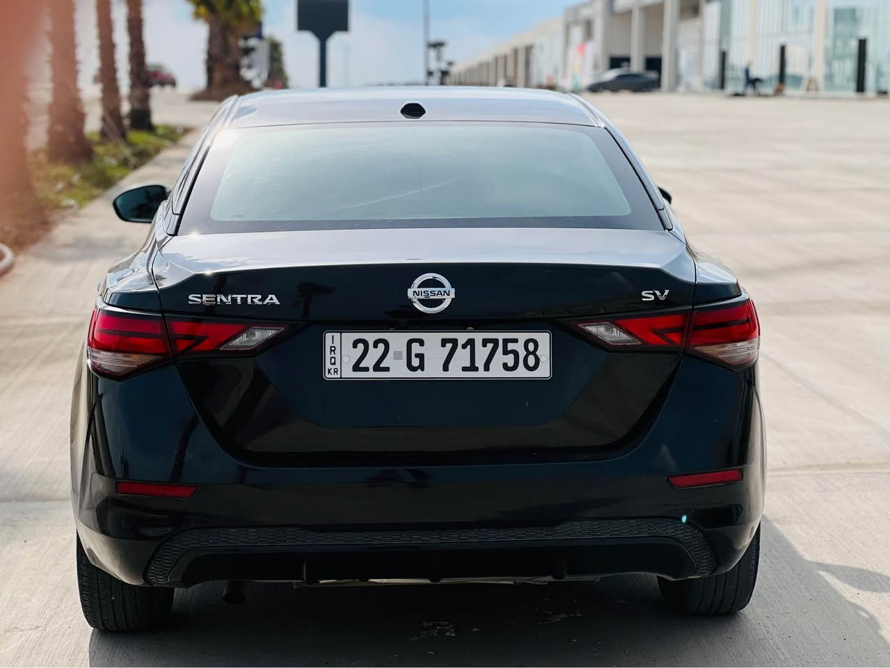 نیسان سینترا ٢٠٢١ مواصفات SV بەصمە و شغال 
چوار پارچەی هەیە ، شانصی و بەتانەی بەشەرتن 
٦٠ هزار مایل رۆیشتووە 
رەقەم و سنوی و هزە نوێ 

موبایل کورەک ***********
زین *********** دهوك, العراق
