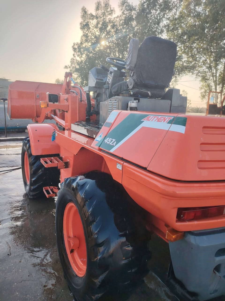 للبيع شفل كاوسكي حجم ٤٥ دخول جديد للاتصال ***********
