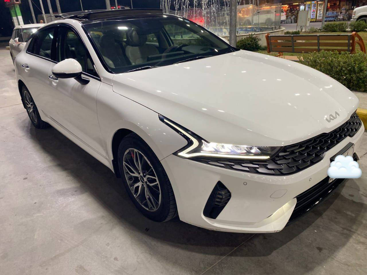 ﷽ 💎
السلام عليكم👋🏻 للبيع (كيا كي فايف Kia K5 2023
وكاله شركة NIM)
✈️مكفوله كفاله عامه 
🔥مُغلفه PPF بالكاملل داخل وخارج وجام وصندوق وشبكه اماميه للحفاظ على الراديترات🔥 
📍فوللللل مواصفات تجي مواصفات خاصه
📍 داتا شو
 📍خزن ميموري 
📍عداد ديجتال
 📍اربع كامرات
📍 ثنين كراسي كهرباء
📍 تشغيل عن بُعد 
📍بكلايت كُله LED 
📍داخل جلد لونين 
📍كشنات تدفئه تبريد 
📍اوتو هولد 
📍ترحيب عند الاقتراب 
📍5 انظمة قياده 
📍مري شفط 
📍قطعتين تبريد 
📍محرك 2500cc Smart المحرك الذكي 
📍هاند بريك بصمه ((P))  
📍 ماشيه 75000KM 
📍السعر 22700$وبيها مجال 
📍 الموقع بغداد 
📲***********
📞***********
ومن الله التوفيق 💎
