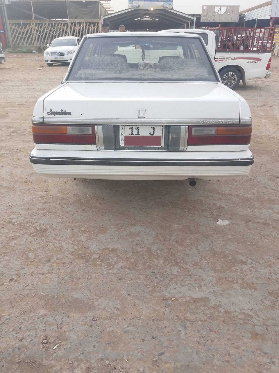 سوبر موديل 1987 
رقم بغدادانكليزي سنويه تنتهي لل2027 مكفوله من الضربه والصبغ والكص محرك وكير بلادي 6 سلندر تبريد شغال كهربائيات شغاله تخم تاير 5 ويل كب للاستفسار ***********
*********** السعر 65 شراي اخليك على راسي
