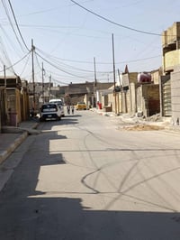 قطعه ارض للبيع مساحه 125 متر واجهة 5 نزال 25 المكان حي السفير قرب صورة...