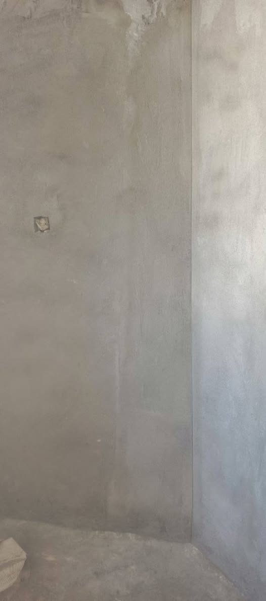 اسطه لبخ وبياض مستعد للعمل باليوميه و عالمتر
***********
