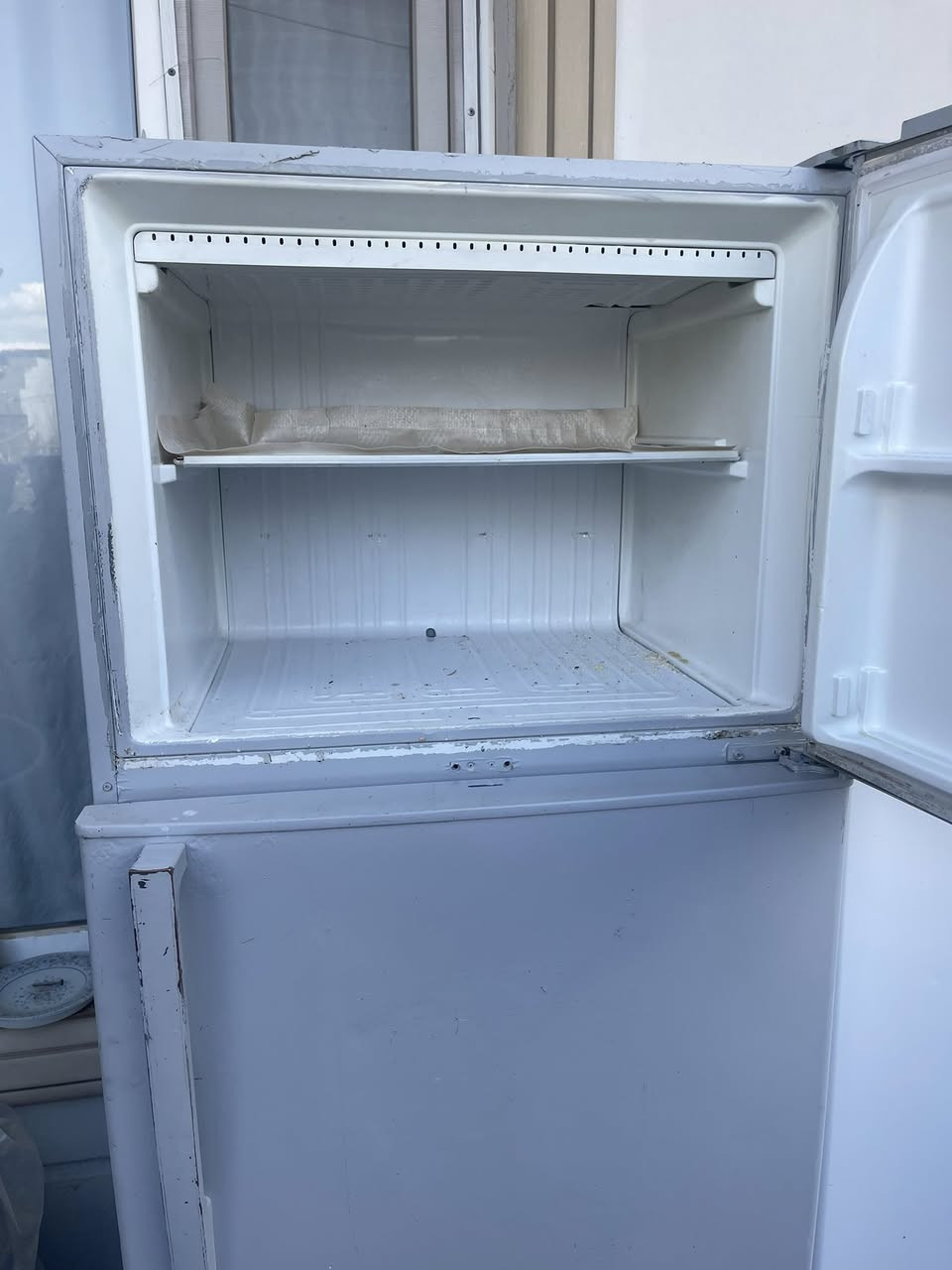 سلامً عليكم ثلاجات للبيع غاز وماطور شركه
الارجلك160 وبيها مجال 
الرصاصيهً70 الف 

الفيزتل 125 وبيها مجال 

***********
