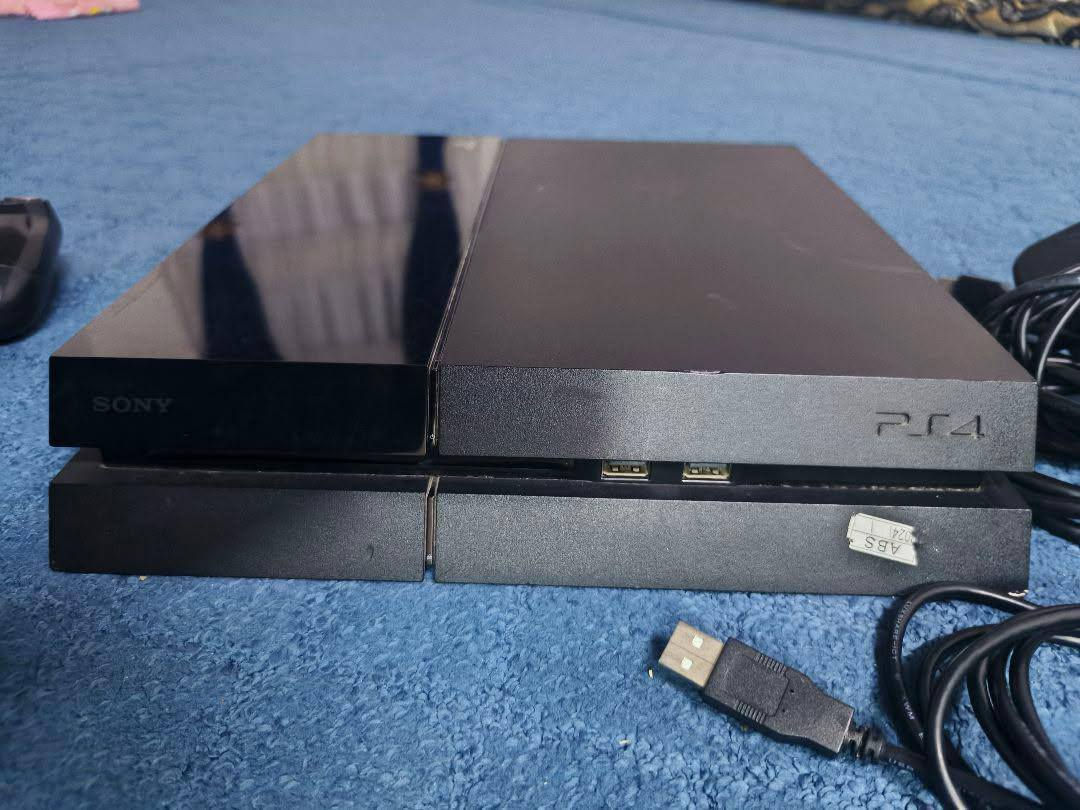 السلام عليكم بلي 4 نظام 9 معدل ذاكرة 500 كامل ملحقات يدات  2 واحد اصلي والاخر تجاري  مفتوح فقط تنضيف بي  العاب قوية فيفا 26 و god of war 2018 و gta5 وانشارتد السعر 230 بي مجال


**إذا كنت صاحب هذا الإعلان وتريد حذفه لأي سبب، رجاءا أرسل رسالة إلى الدعم الفني**