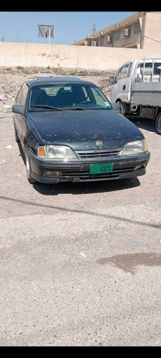 اوميگا  للبیع موديل 1992.گیر و محرك شرط  و محرك 20  بس ملاحضه صاحب الشرعي  يريد 3 ورقات ل تحويل....@السعر25@  ***********....... إذا اكو مراوس هم ترهم
