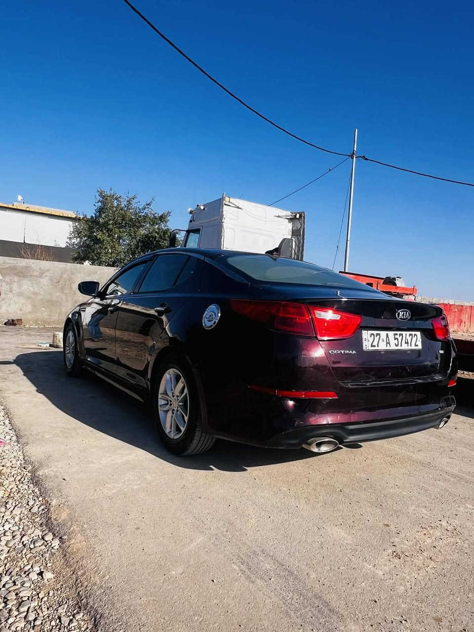 سلام عليكم سيارة كيا اوبتما لبيع موديل 15امريكي بيه بس باب السائق مبدل نفس اللون رقم دولي باسمي مابيه نقص جاهزه تبريد تدفه السعر105وبيه مجال الاستفسار ***********
