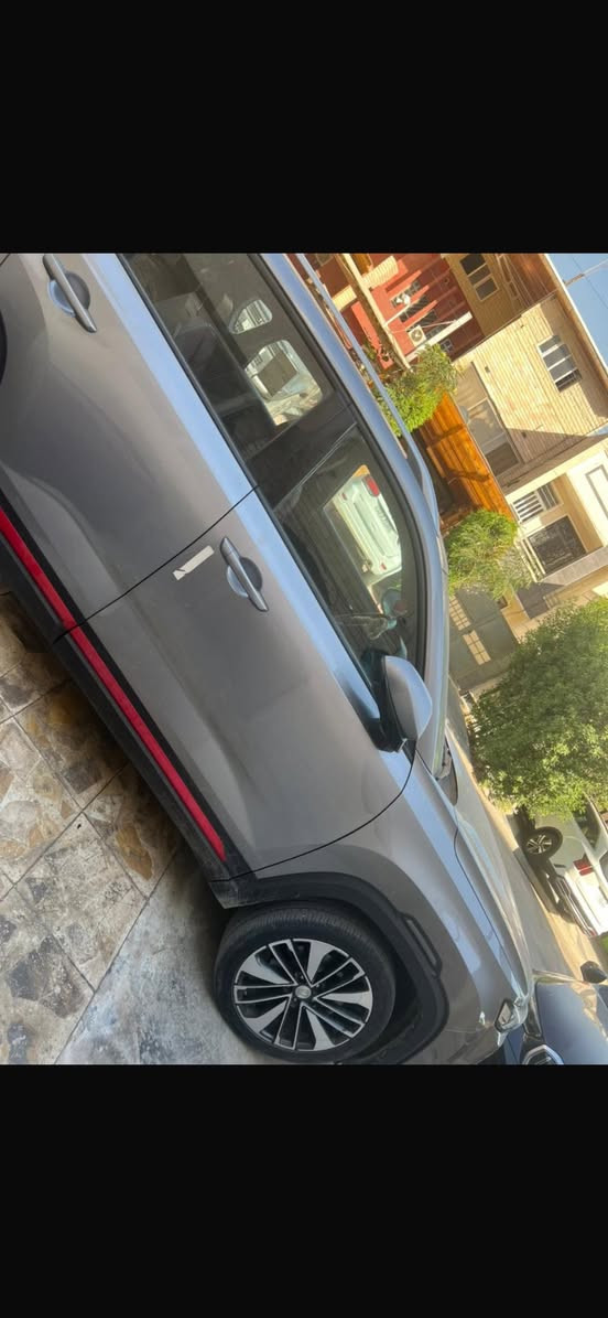 شانجان cs35 موديل ٢٥ بيع مستعجل ماشيه 23 الف جديده ومكفوله عدا الي موضح بالصوره  فول مواصفات مكانه بزيونه السعر 22 مليون السياره حره تحويل ثاني يوم البيع بالنقد ***********
