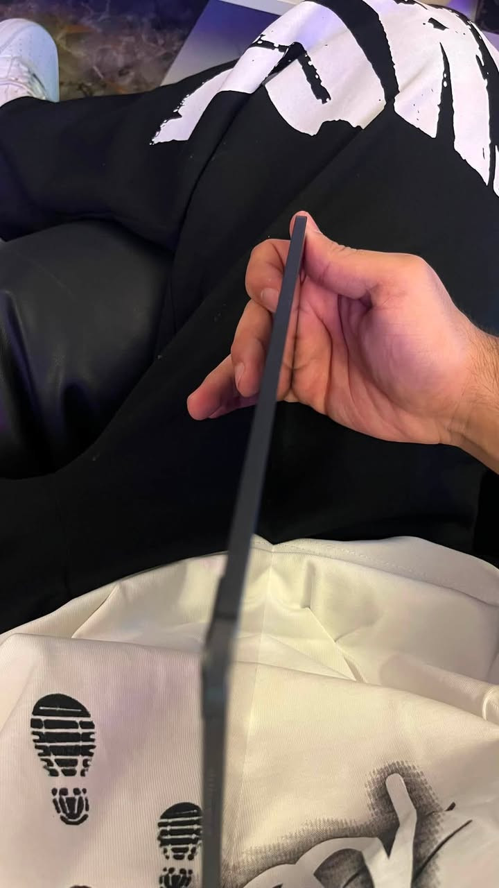 سلام عليكم من رخصت الادمن 🤎
ايباد M4
بطاريه 84
ذاكره 256
نضافته 99%
الايباد ستخدام شخصي فقط ولا داخل صيانه ولا كلشي ملحقاته باكيته ولاصق ضد كسر وشاحنته السعر 950 وبي مجال لل طيبين 
مكاني بغداد الاعضميه 
رقمي ***********
