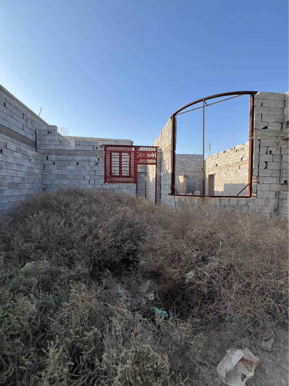 تمام، هذا كليشيه مرتب وجذاب لبيت 300 متر هيكل 👇

🎬 أول 3 ثواني (جذب):
🔥 “فرصة استثمارية نادرة… بيت 300 متر هيكل بسعر مغري!”

📢 نص الإعلان:
بيت للبيع 🔑
مساحة 300 متر (هيكل)
موقع مميز جداً في البصرة – شط العرب – الجزيرة 📍

💎 فرصة ذهبية تكمله على ذوقك
💎 موقع قوي وقريب من الشارع والخدمات
💎 مناسب للسكن أو الاستثمار

🏗️ هيكل متين وجاهز للإكمال حسب رغبتك
✨ تقدر تصممه بالشكل اللي يعجبك 100%

📞 رقم التواصل:
0772 714 5535
0772 714 5535
0772 714 5535

🔥 لا تضيع الفرصة… هيكل اليوم، بيت أحلامك باچر!

إذا تريد، أكتب لك نسخة أقصر للتيك توك (10 ثواني) تخلي الفيديو ينفجر مشاهدات 🔥 شط العرب, البصرة
