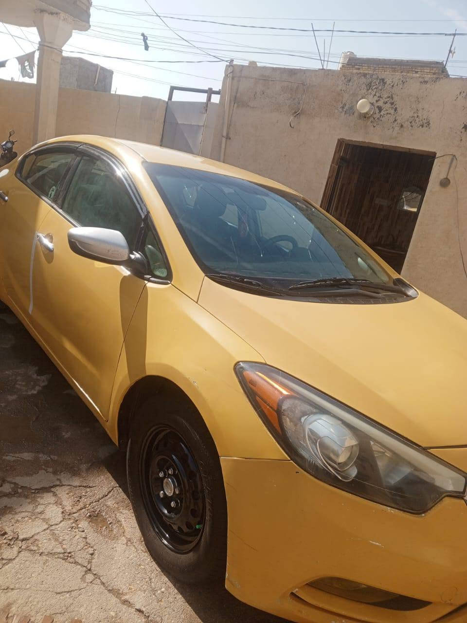 السلام عليكم
للبيع فورتي وارد امريكي 2014

حادثها جاملغ الخلفي باامريكا 

ضربه بسيطه جاملغ امامي الايمن 

مكينه 1800 دوش جديده

تبريد ثلج مكفوله 

حداديه 70 بالميه 

 مكان السياره بغداد المعامل العماري

السعر 95 وبيها مجال 

الهاتف ***********
