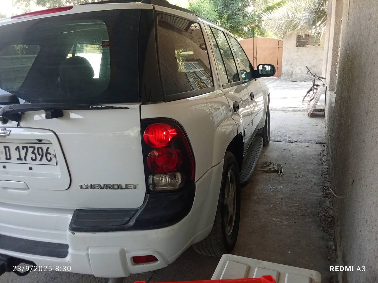 بلايزر خليجي وكالة المنصور موديل 2009فورويل قبق أبيض تبريد شغال محرك ستندركير ستندر حداديه نظيفة كهربائيات كله بلاد السعر 110وبيه مجال صبغ دعاميات وشويه من الجاملغ جهة اليمين الاستفسار اتصل على رقم ***********
